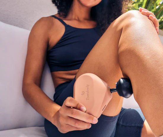 THERAGUN MINI™ – POTENCIA PORTÁTIL PARA ALIVIO MUSCULAR INSTANTÁNEO