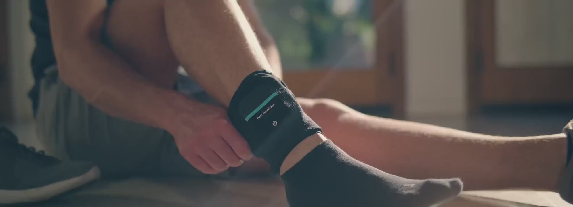 RECOVERYPULSE CALF™ – TECNOLOGÍA DE COMPRESIÓN INTELIGENTE PARA PANTORRILLAS